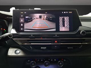 Citroën C5 X Hybrid 225 e-EAT8 Shine