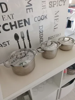 Juego de 3 cacerolas