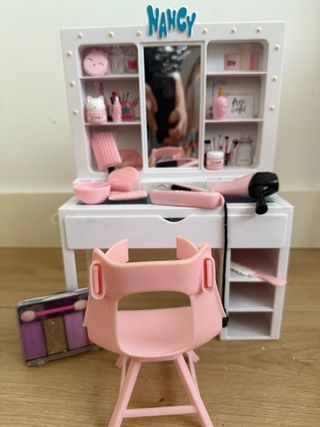 Centro de Belleza Nancy con Accesorios