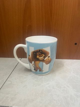 Tazza con personaggio cartone animato