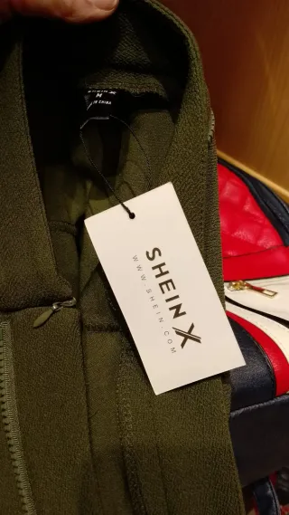 Falda Shein verde militar cremallera