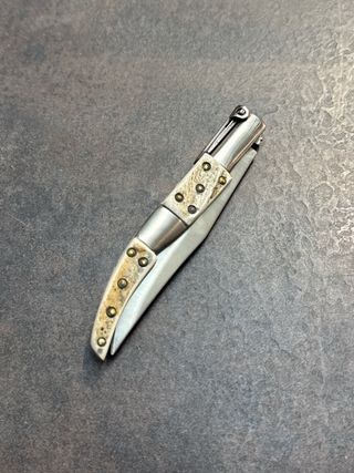 Navaja Montero Albacete cuerno 10 cm de hoja