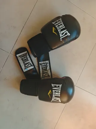 Guantes de boxeo Everlast negros
