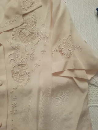 Blusa seda bordada vintage beige/dorado