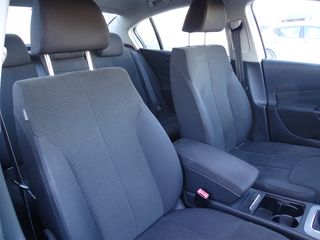 Volkswagen Passat 1.9 Tdi 105 cv