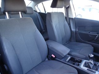 Volkswagen Passat 1.9 Tdi 105 cv