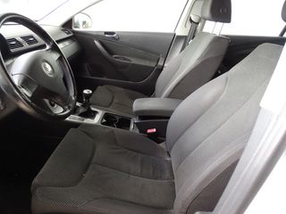 Volkswagen Passat 1.9 Tdi 105 cv