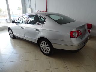 Volkswagen Passat 1.9 Tdi 105 cv