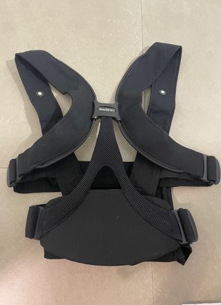 Mochila Porta Bebé Miracle BabyBjörn. Semi nueva