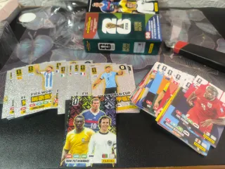 Caja Adrenalyn Mundial 2026 Dream Box abierta