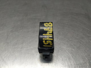 MANDO ELEVALUNAS DELANTERO DERECHO SUZUKI SWIFT B