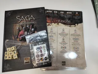 Saga Age of Vikings Banda Vikingos + libro + calca
