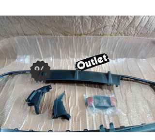 KJ PARAGOLPES TRASERO MERCEDES CLASE C KOMBI W204 07-14 LOOK