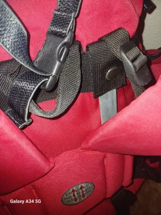 Mochila Alta Montaña Roja