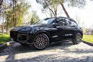 Porsche Cayenne S HYBRID 2024