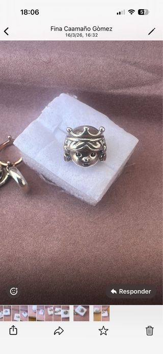 Colgante Pandora Corazones Entrelazados Corona 20€