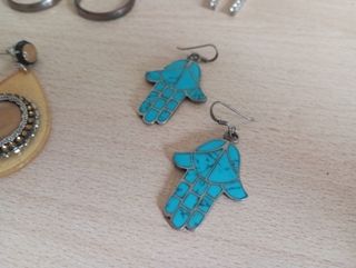 Orecchini Mano di Fatima blu