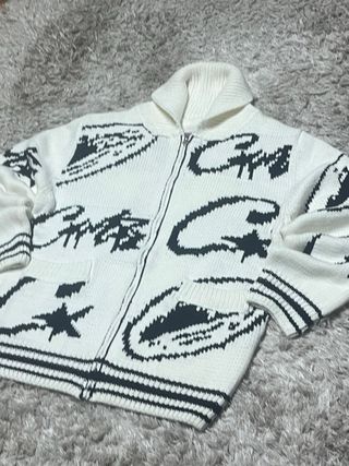 Corteiz Cárdigan con cremallera y logo