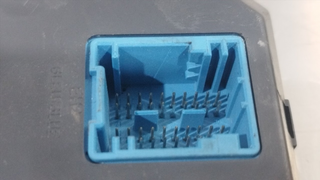 CAJA RELES / FUSIBLES CITROEN C3 PICASSO 9HP 9666