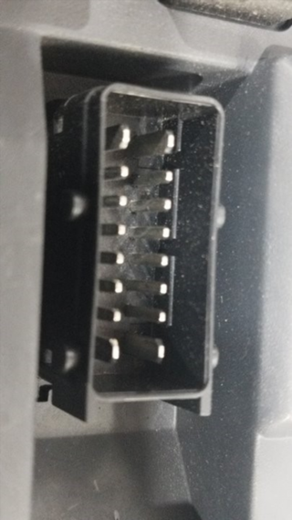 CAJA RELES / FUSIBLES CITROEN C3 PICASSO 9HP 9666