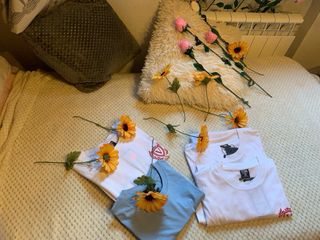 Camisetas chic blancas y azules Chic@s