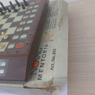 Novag Mentor 16 Ajedrez Electrónico