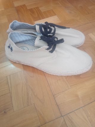 Alpargatas Scotta Beige Talla 42 nuevas