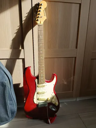 Guitarra Eléctrica Roja