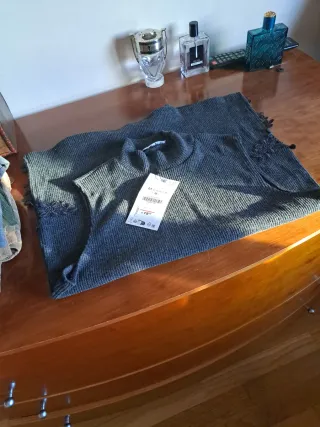 Jersey gris cuello alto talla M