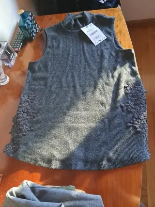 Jersey gris cuello alto talla M