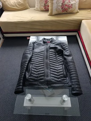 Chaqueta de piel auténtica estilo motero