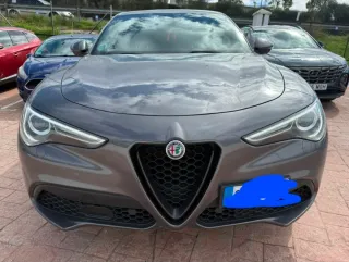 Alfa Romeo Stelvio 2021