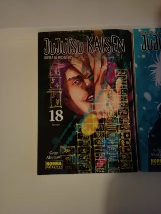 Lote 2 mangas jujutsu kaisen