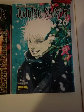 Lote 2 mangas jujutsu kaisen