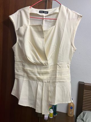 Lote Ropa Beige y Multicolor