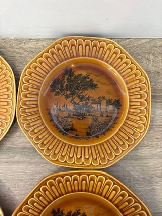 4 PLATOS DECORATIVOS