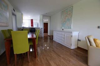 Piso en venta en Playamar en Torremolinos