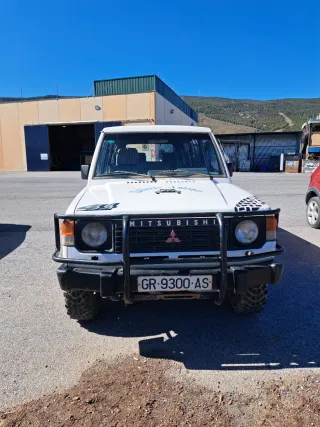 Mitsubishi Montero 1987