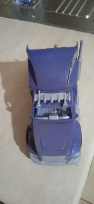 Camioncino giocattolo per bambini