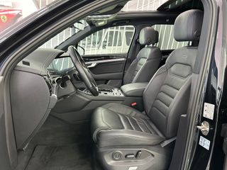 Volkswagen Touareg R-Line 3.0 V6 TDI 170kW Tip 4M