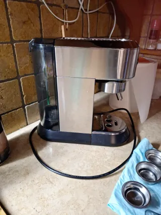 Macchina da caffe e capuccino con tuti accessori v