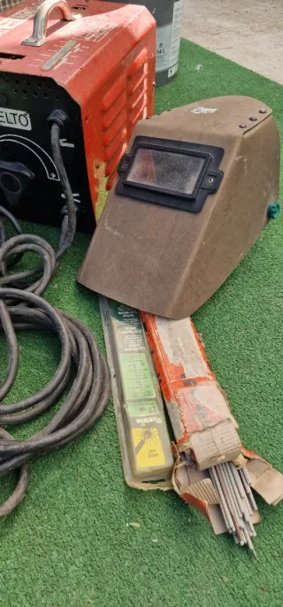 Soldador Elto 140 Super + Careta