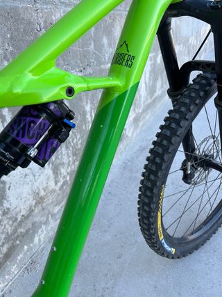 Specialized Enduro Talla L.