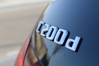 Mercedes C 200 d MY22 AVANTGARDE ADVANCED 9G ECO