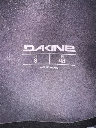 Dakine Mission 5/4/3 Talla S con capucha