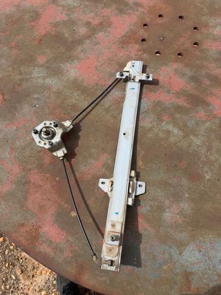 Elevalunas Delantero Derecho Suzuki Vitara