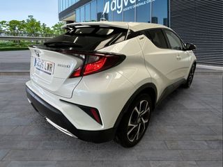 Toyota C-HR 180H Advance 135 kW (184 CV)