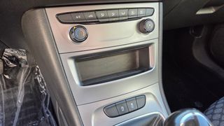 120€/mes 115.000kms 2018 Opel Astra 2018