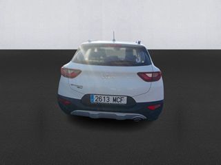 Kia Stonic 1.0 T-GDi MHEV iMT Concept 74 kW (100 CV)