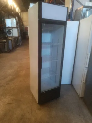 Cámara refrigerada postres/bebidas